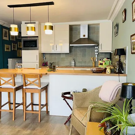 Apartment La Corneille En *