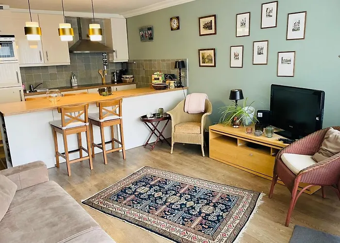 Apartment La Corneille En *